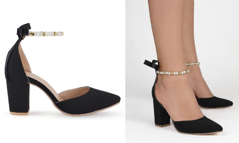 320-1299 – Zapatillas Negras con Pulsera de Perlas